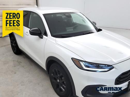 White 2025 Honda HR-V Sport