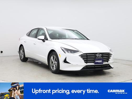 2023 Hyundai SONATA SE