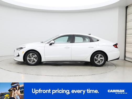 2023 Hyundai SONATA SE