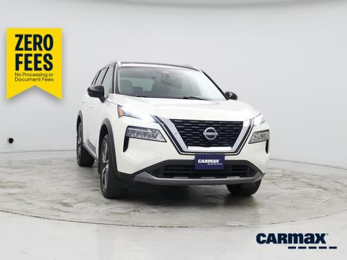 White 2023 Nissan Rogue SL