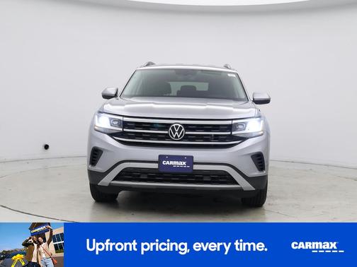 Silver 2022 Volkswagen Atlas SE