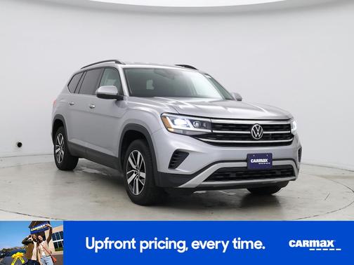 Silver 2022 Volkswagen Atlas SE