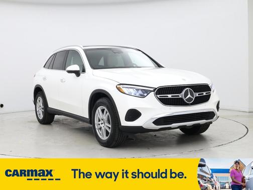 2025 Mercedes-Benz GLC 300