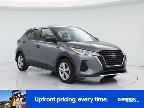 Gray 2024 Nissan Kicks S