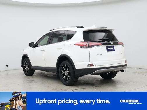 2018 Toyota RAV4 SE