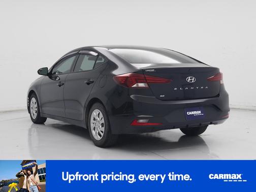 Black 2019 Hyundai ELANTRA SE