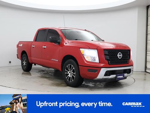 2021 Nissan Titan SV