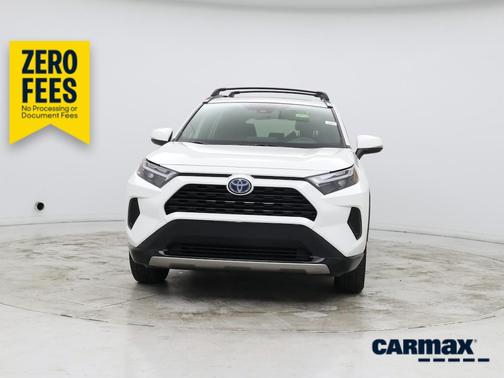White 2022 Toyota RAV4 Hybrid SE