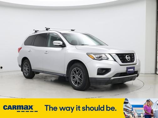 2017 Nissan Pathfinder S