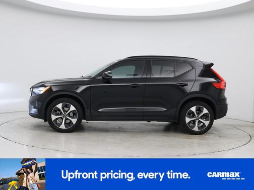 Black 2023 Volvo XC40 B5 Ultimate Dark Theme