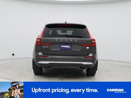 2022 Volvo XC60 Recharge Plug-In Hybrid T8 Inscription