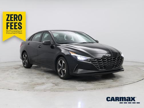 Black 2022 Hyundai ELANTRA SEL
