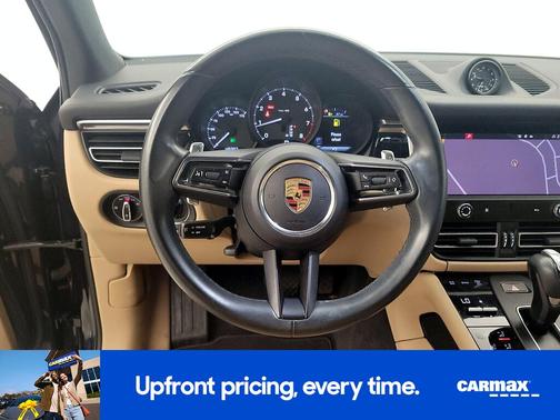 2022 Porsche Macan 