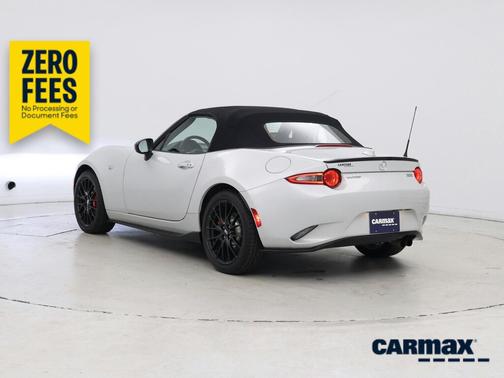 White 2016 Mazda MX-5 Miata Club