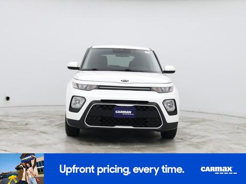 White 2021 Kia Soul EX