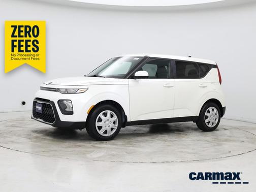 White 2021 Kia Soul LX