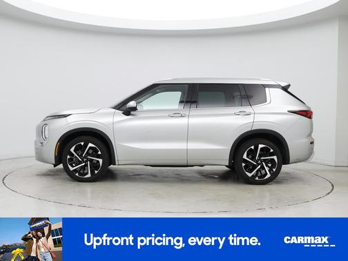 Silver 2023 Mitsubishi Outlander SEL