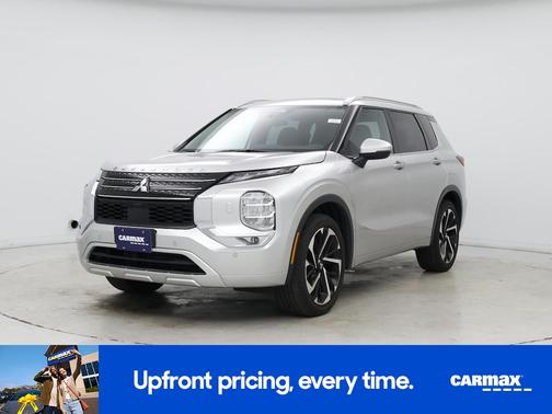 Silver 2023 Mitsubishi Outlander SEL