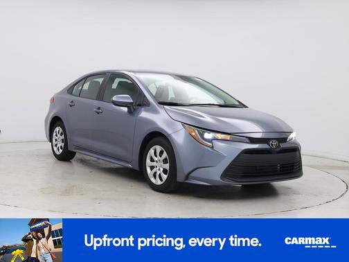 White 2026 Toyota Tacoma SR5