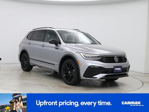 Silver 2022 Volkswagen Tiguan SE R-Line Black