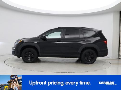 Black 2022 Honda Pilot Trailsport