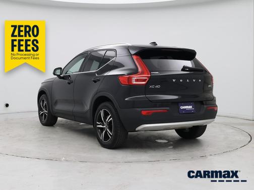 Black 2024 Volvo XC40 B5 Core Dark Theme