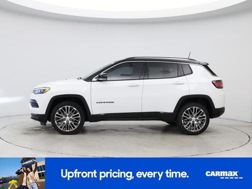 White 2022 Jeep Compass Limited