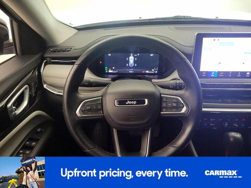 White 2022 Jeep Compass Limited
