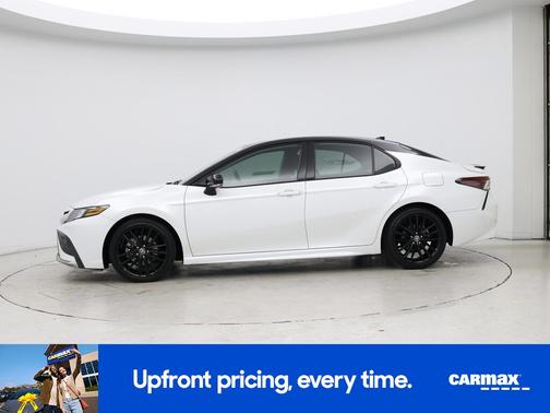 2022 Toyota Camry Hybrid XSE