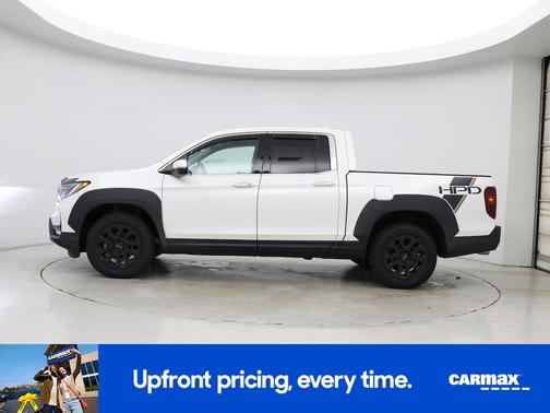 White 2023 Honda Ridgeline RTL-E