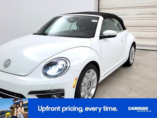 White 2019 Volkswagen Beetle SE