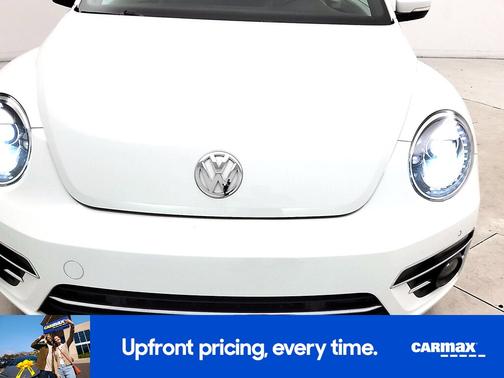 White 2019 Volkswagen Beetle SE