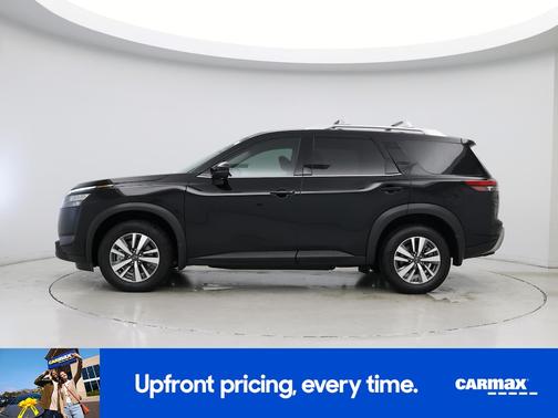 Black 2025 Nissan Pathfinder SL