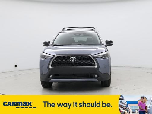2025 Toyota Corolla Cross XLE