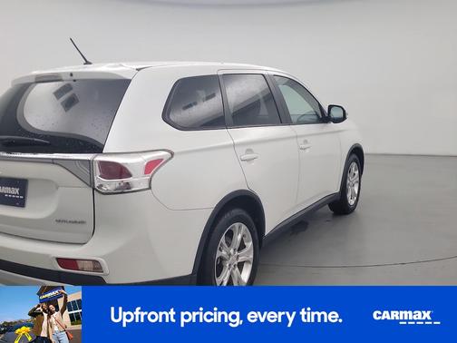 2015 Mitsubishi Outlander SE