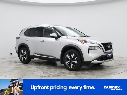 Silver 2023 Nissan Rogue Platinum