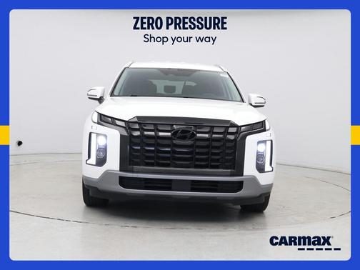 White 2024 Hyundai PALISADE SEL