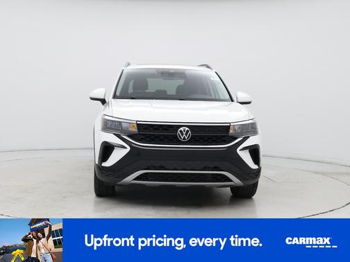 White 2024 Volkswagen Taos SE