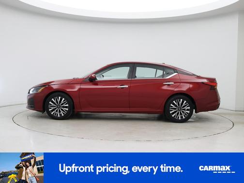 2023 Nissan Altima SV