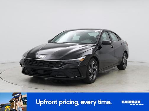 Black 2025 Hyundai ELANTRA SEL Convenience