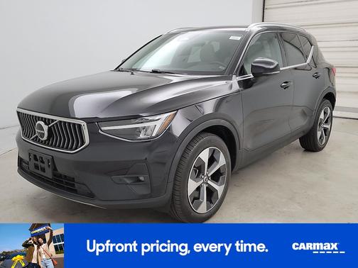 Black 2023 Volvo XC40 B5 Plus Bright Theme