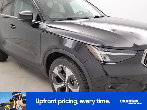 Black 2023 Volvo XC40 B5 Plus Bright Theme