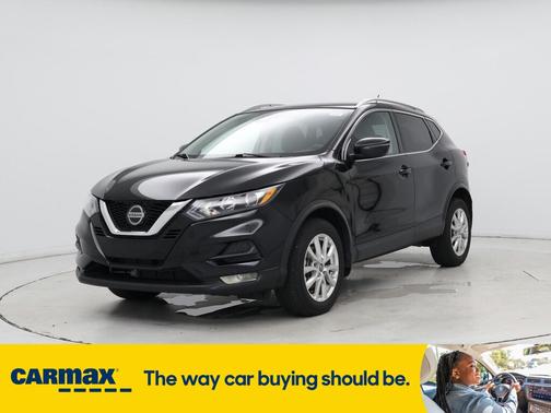 2022 Nissan Rogue Sport SV