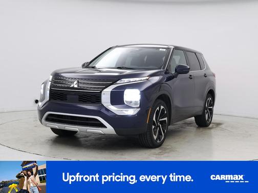 Blue 2024 Mitsubishi Outlander SE