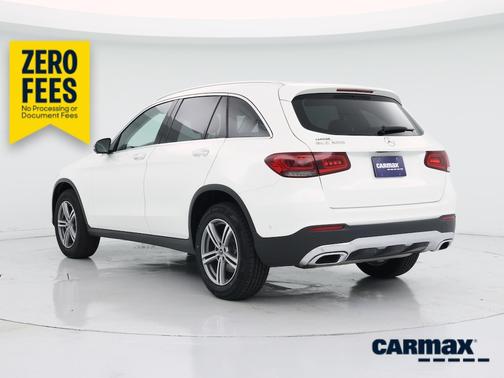 White 2022 Mercedes-Benz GLC 300