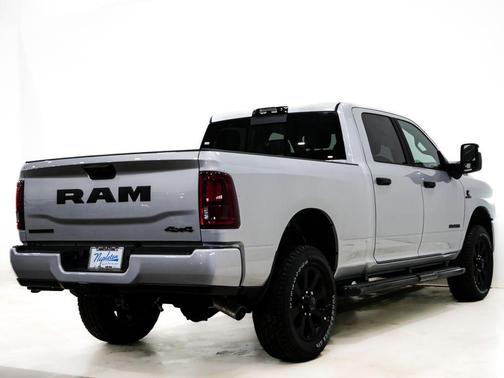 2026 RAM 2500 Big Horn Crew Cab 4x4 6'4' Box