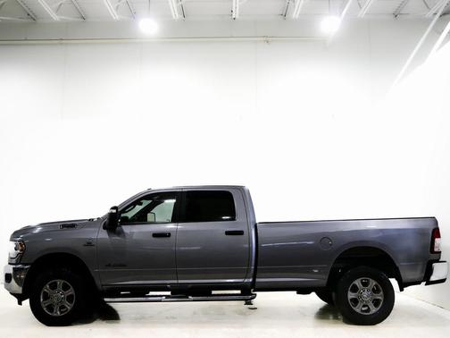 2024 RAM 2500 Big Horn Crew Cab 4x4 8' Box