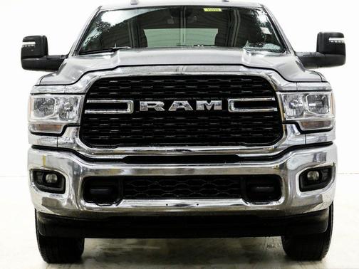 2024 RAM 2500 Big Horn Crew Cab 4x4 8' Box