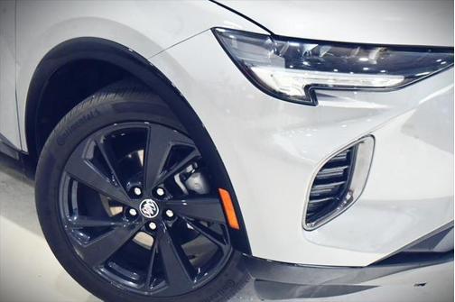 2023 Buick Envision Essence FWD