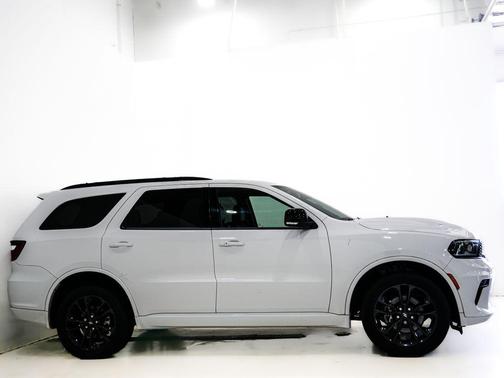 White Knuckle Clearcoat 2022 Dodge Durango GT Plus